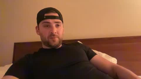 Snapshot of randomdude5950 chatting on 03-30-26, 02:34 randomdude5950 online show from 03-30-26, 02:34