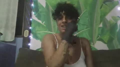 Snapshot of randomgirlonsofa chatting on 02-13-26, 05:03 Random girl on sofa online show from 02-13-26, 05:03