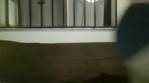 Random girl on sofa online show from 06-07-26, 05:00