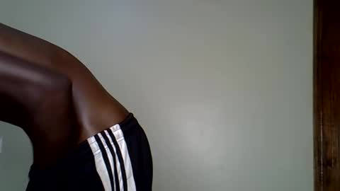 Snapshot of randy_ebony chatting on 06-06-26, 12:54 randy_ebony online show from 06-06-26, 12:54