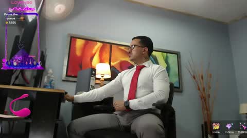 Snapshot of randylukehot chatting on 05-15-26, 07:21 randylukehot online show from 05-15-26, 07:21