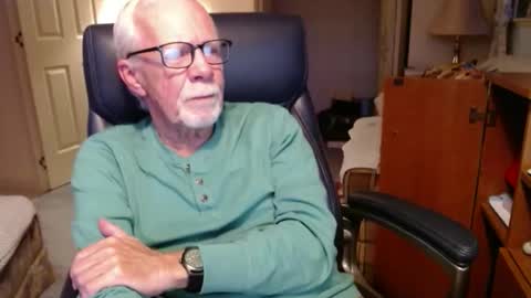 Snapshot of ranger1001 chatting on 12-18-25, 09:10 ranger1001 online show from 12-18-25, 09:10