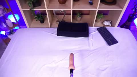 Snapshot of raquel_lust chatting on 05-11-26, 04:40 Raquel online show from 05-11-26, 04:40