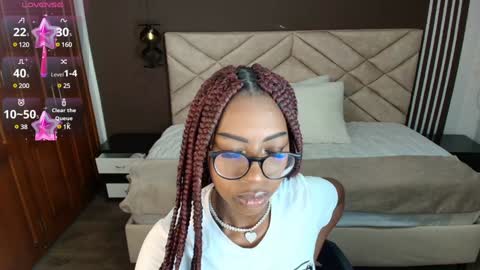Snapshot of raqueljones_ chatting on 01-14-25, 11:42 Raquel online show from 01-14-25, 11:42