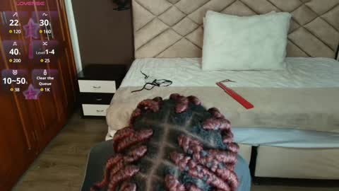 Snapshot of raqueljones_ chatting on 01-24-25, 11:48 Raquel online show from 01-24-25, 11:48