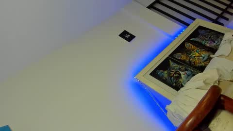 thalia online show from 11-19-25, 09:53