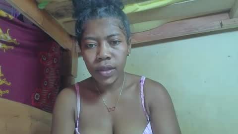 Snapshot of rasoaa chatting on 05-19-26, 05:47 Rasoaa online show from 05-19-26, 05:47