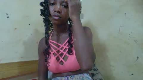 Snapshot of rasoanirinaa chatting on 05-23-26, 10:36 rasoanirinaa online show from 05-23-26, 10:36