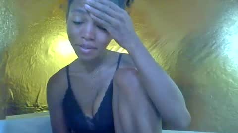 Snapshot of rasoanirinaa chatting on 06-18-26, 07:52 rasoanirinaa online show from 06-18-26, 07:52