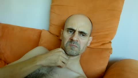 raul101101101101 online show from 08-02-26, 12:03