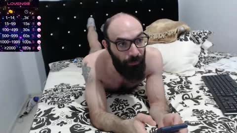 Snapshot of raul27big chatting on 02-15-25, 05:28 RaulWildBoy27 online show from 02-15-25, 05:28