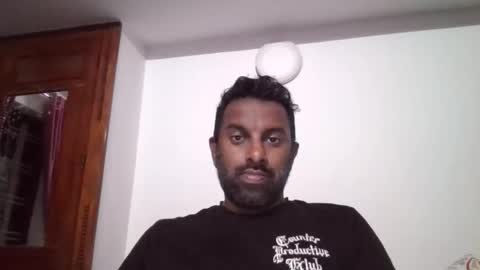 Snapshot of raul2k2 chatting on 11-11-25, 02:06 raul2k2 online show from 11-11-25, 02:06