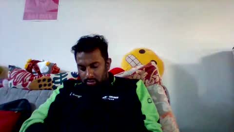 Snapshot of raul2k2 chatting on 01-06-26, 10:52 raul2k2 online show from 01-06-26, 10:52