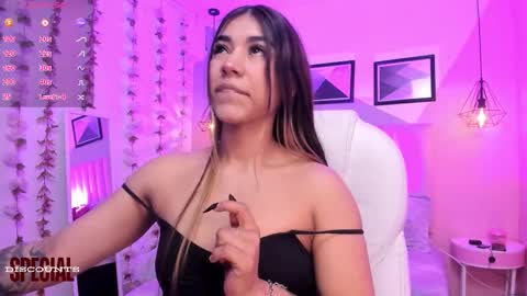 Snapshot of raven_dooll chatting on 10-28-25, 05:55 Raven online show from 10-28-25, 05:55