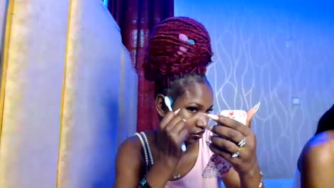Snapshot of raven_luxe chatting on 05-30-26, 12:13 Raven online show from 05-30-26, 12:13