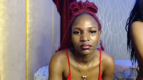 Snapshot of raven_luxe chatting on 05-31-26, 12:19 Raven online show from 05-31-26, 12:19