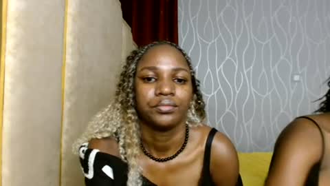 Snapshot of raven_luxe chatting on 07-03-26, 03:35 Raven online show from 07-03-26, 03:35
