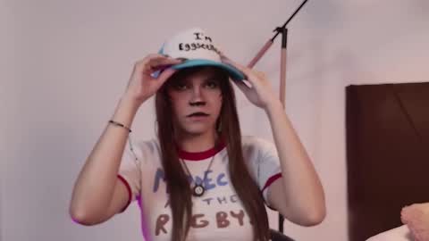 Snapshot of raven_oa chatting on 02-25-26, 12:26 online show from 02-25-26, 12:26