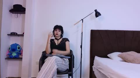   online show from 03-24-26, 12:21