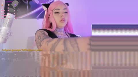 .  online show from 11-25-25, 02:39