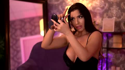 Rosa online show from 11-20-25, 10:59