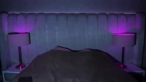 Ravenfox  online show from 04-11-26, 03:55