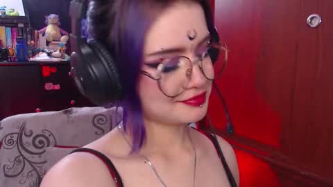 raventh_ online show from 10-28-25, 02:42