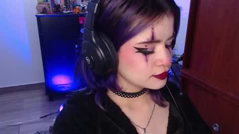 raventh_ online show from 10-31-25, 11:44