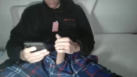 ravenxbat online show from 11-18-25, 04:44