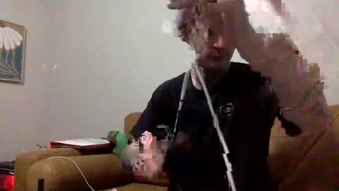 Snapshot of ravenxbeastie chatting on 02-04-25, 09:17 ravenxbeastie online show from 02-04-25, 09:17