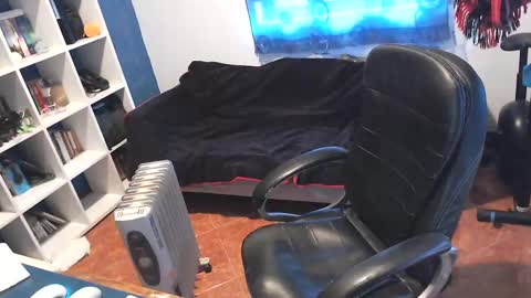 ravingr3d3 online show from 03-05-25, 08:54