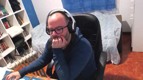 ravingr3d3 online show from 02-10-26, 09:02