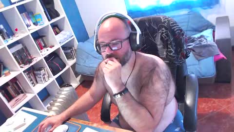 Snapshot of ravingr3d3 chatting on 04-20-26, 09:34 ravingr3d3 online show from 04-20-26, 09:34