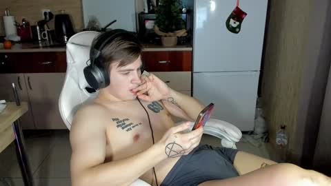 Ray online show from 01-04-25, 10:13