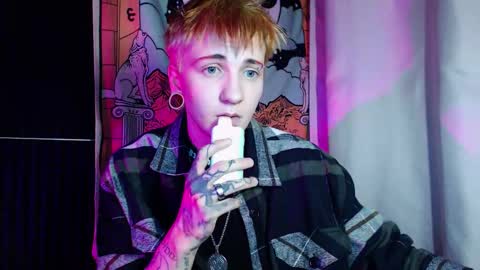 Ray online show from 03-13-26, 03:29