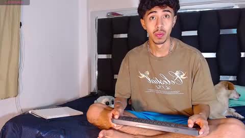 Rayn online show from 02-19-25, 11:49