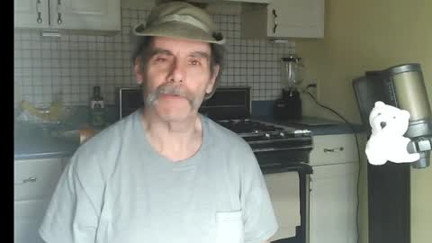 Ray online show from 04-14-26, 08:53