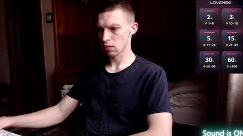 Snapshot of raylonn chatting on 12-28-24, 08:37 Ray online show from 12-28-24, 08:37