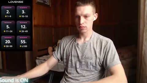 Snapshot of raylonn chatting on 11-23-25, 08:58 Ray online show from 11-23-25, 08:58