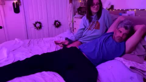 raymag444 online show from 12-21-25, 03:13