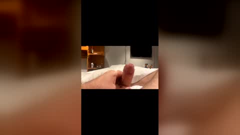 Snapshot of raymond123clubb chatting on 11-25-25, 07:52 raymond123clubb online show from 11-25-25, 07:52