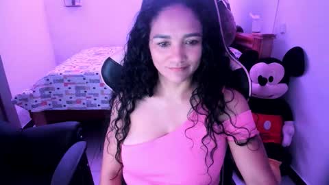 Danna online show from 02-28-26, 02:51