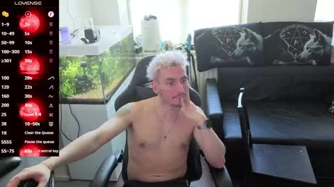 Rayzel online show from 04-14-26, 12:55