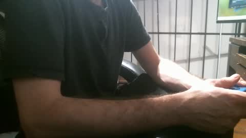 Snapshot of rdyforitall chatting on 10-16-25, 07:09 Mr Nice online show from 10-16-25, 07:09