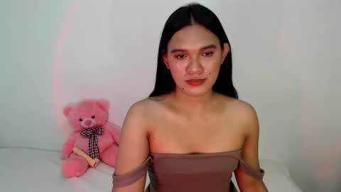 Snapshot of ready2care4youbabe chatting on 01-22-25, 02:24 Beth online show from 01-22-25, 02:24