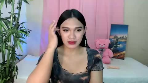 Snapshot of ready2care4youbabe chatting on 01-27-25, 04:52 Beth online show from 01-27-25, 04:52