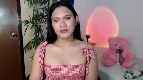 Snapshot of ready2care4youbabe chatting on 02-15-25, 02:37 Beth online show from 02-15-25, 02:37