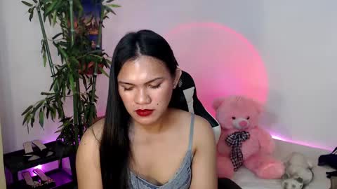 Snapshot of ready2care4youbabe chatting on 03-10-25, 10:37 Beth online show from 03-10-25, 10:37
