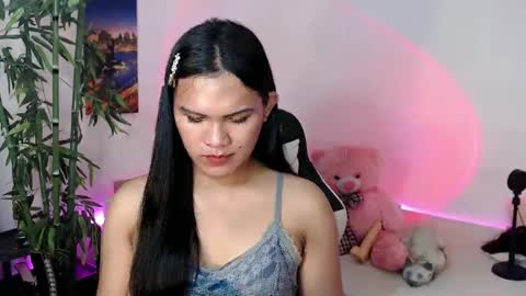 Snapshot of ready2care4youbabe chatting on 03-12-25, 12:47 Beth online show from 03-12-25, 12:47