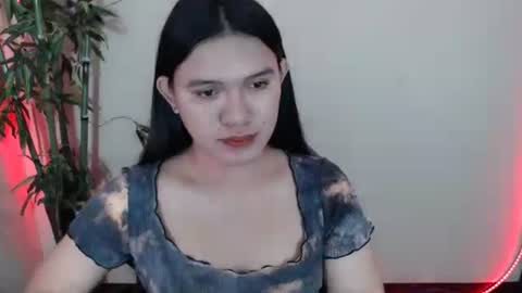 Snapshot of ready2care4youbabe chatting on 04-26-26, 12:36 Beth online show from 04-26-26, 12:36